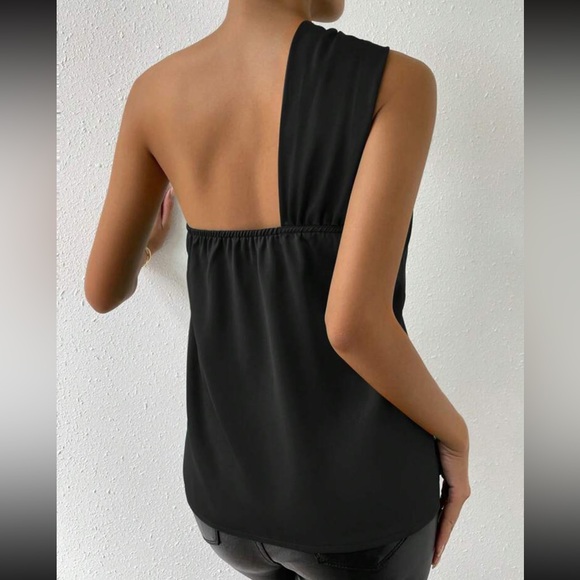 Luxe one shoulder twist front satin blouse - Picture 10 of 15